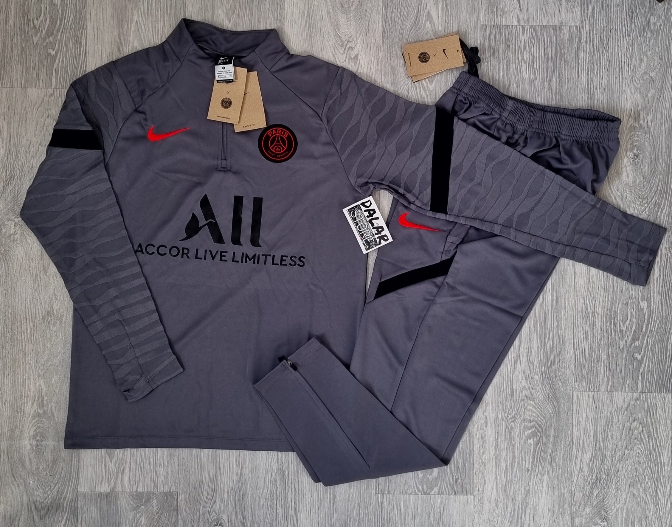 Paris Saint Germain 1 4 Zipped Tracksuit DalarStore